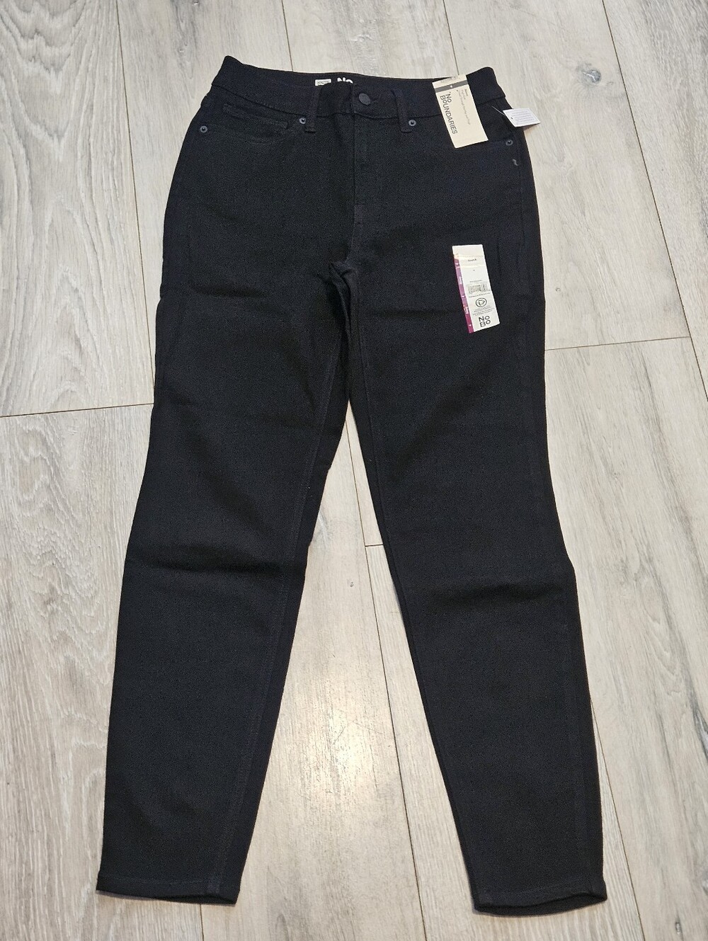 No Boundaries Women's High Rise Skinny Jeans Black Size 4 NWT Stretch Denim